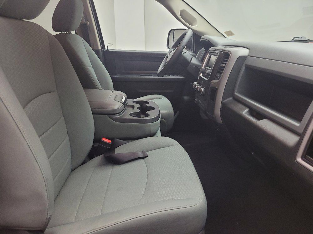Used 2017 RAM 1500 Express AWD/4WD image 21