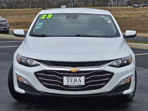 Used 2023 Chevrolet Malibu LT image 2