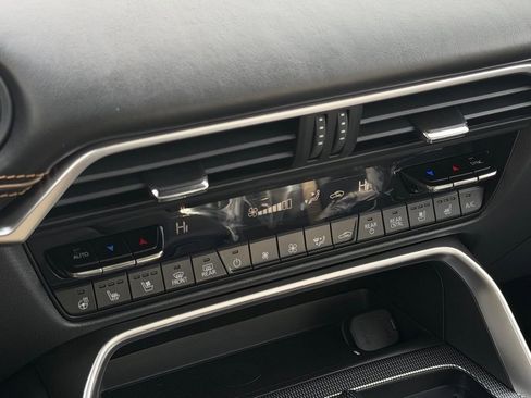 New 2026 MAZDA CX-90 Plug-In Hybrid w/ Premium Plus image 36