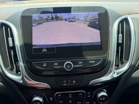 Used 2022 Chevrolet Equinox Premier FWD image 24