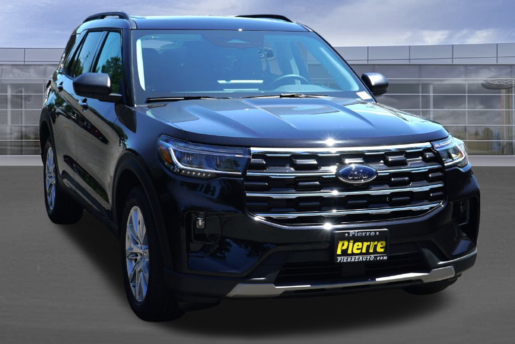 New 2026 Ford Explorer Active w/ Active Comfort Package AWD/4WD image 2