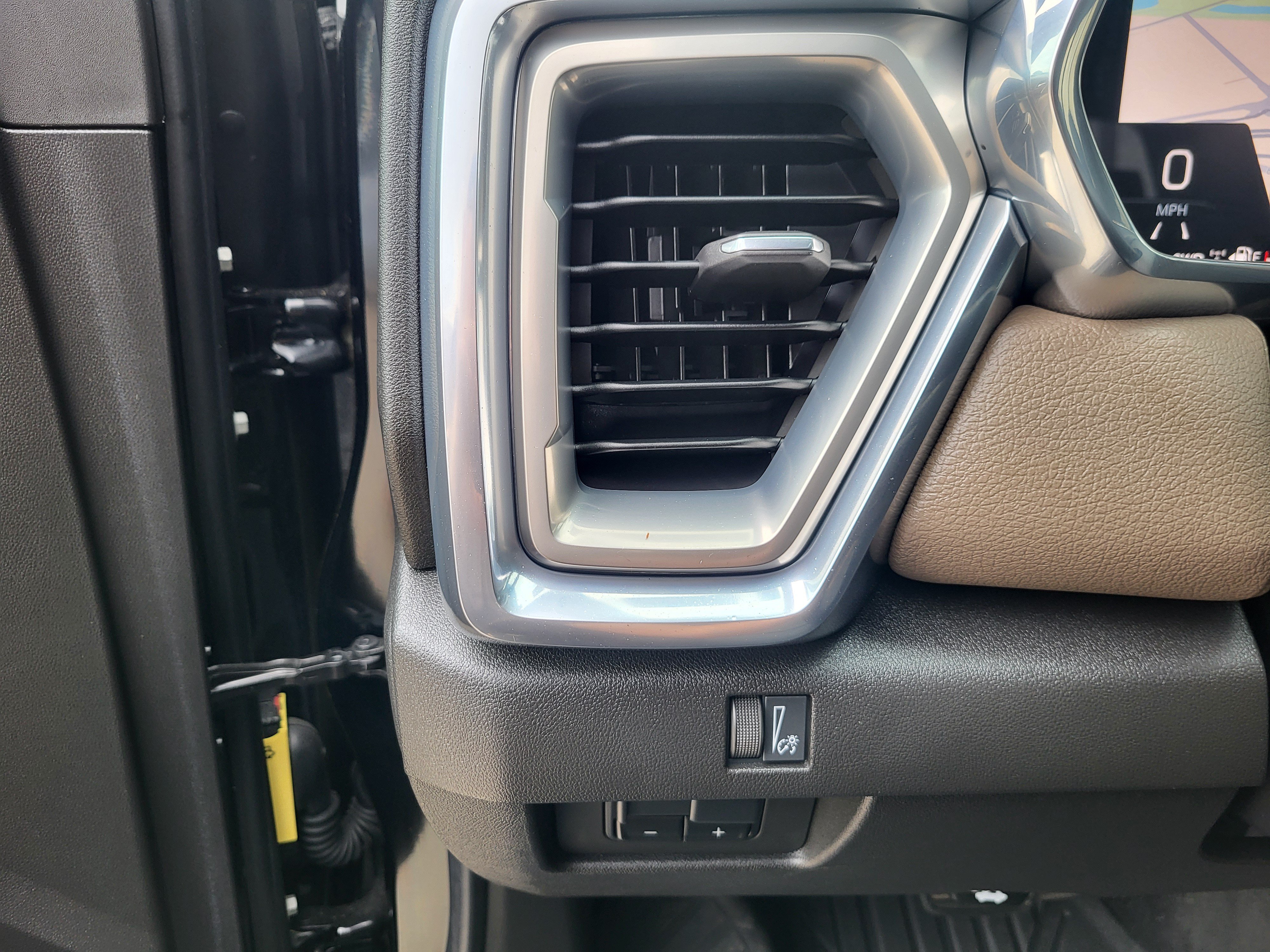 Certified 2023 GMC Canyon Denali w/ Denali Black Edition AWD/4WD image 22