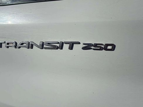 Used 2020 Ford Transit 250 Low Roof AWD image 18