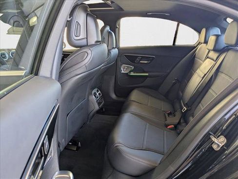 Used 2025 Mercedes-Benz C 300 Sedan image 16