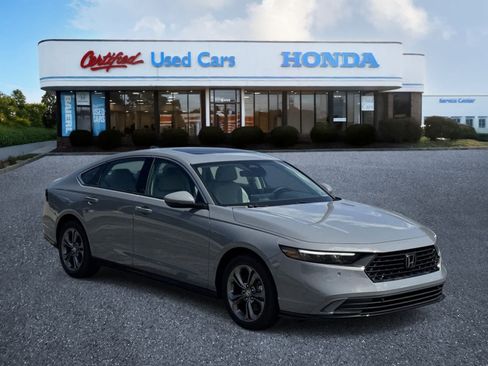 Used 2025 Honda Accord EX-L image 7