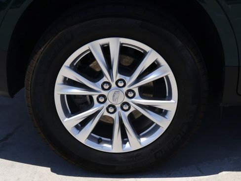 Used 2024 Cadillac XT5 Luxury FWD image 8