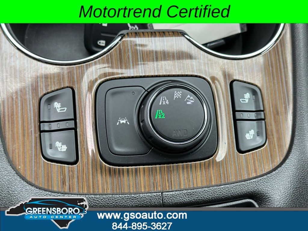 Used 2023 GMC Acadia SLE w/ Driver Convenience Package AWD/4WD image 6