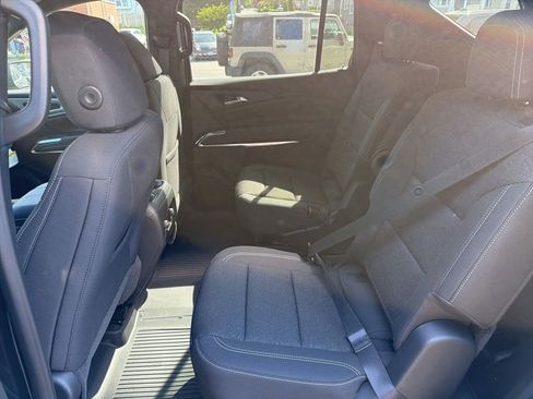New 2026 Chevrolet Traverse LT AWD/4WD image 19