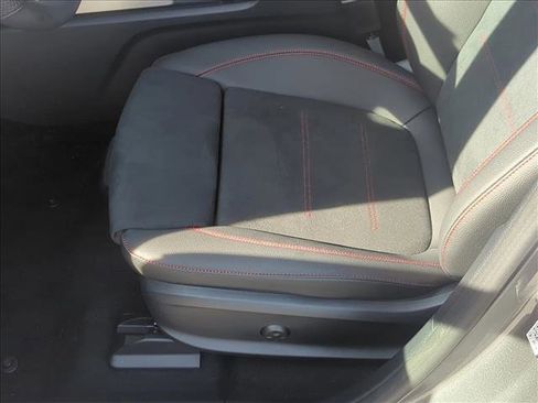 Used 2023 Mercedes-Benz EQB 300 4MATIC image 4