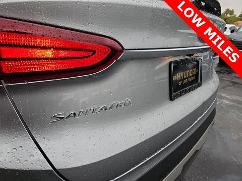 Used 2020 Hyundai Santa Fe SEL image 11