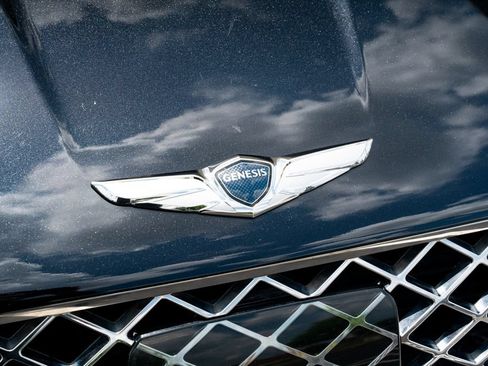 Used 2021 Genesis G80 2.5T w/ Advanced Package RWD image 7