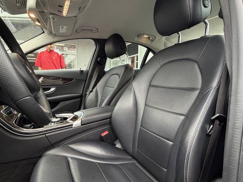 Used 2016 Mercedes-Benz C 300 4MATIC Sedan image 17
