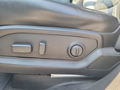 Used 2012 GMC Acadia Denali AWD/4WD image 15