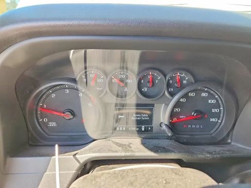 Used 2024 GMC Sierra 2500 Pro AWD/4WD image 9