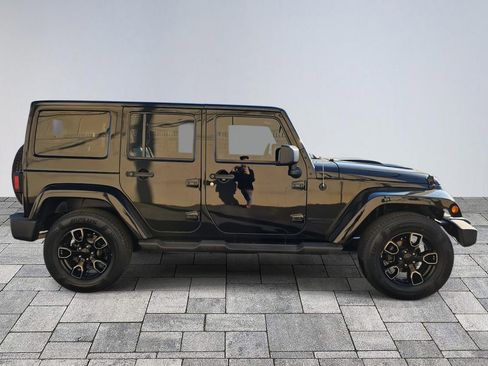 Used 2018 Jeep Wrangler Unlimited Altitude image 8