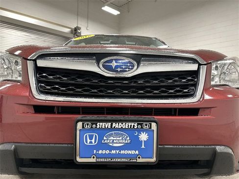 Used 2016 Subaru Forester 2.5i Premium w/ All-Weather Package image 10