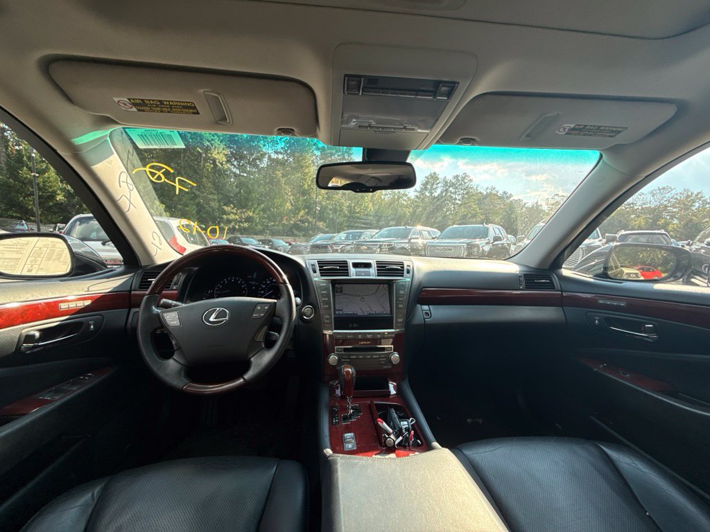 Used 2010 Lexus LS 460 RWD image 9