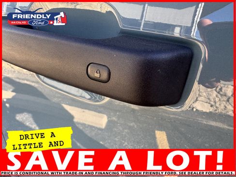 Used 2023 Ford Bronco Wildtrak image 43