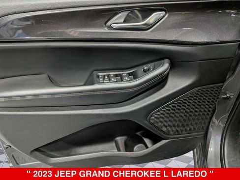 Used 2023 Jeep Grand Cherokee L Laredo w/ Luxury Tech Group I AWD/4WD image 14