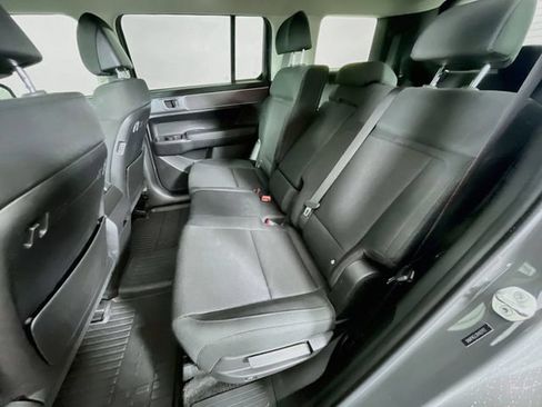 Used 2024 Hyundai Santa Fe SE FWD image 25
