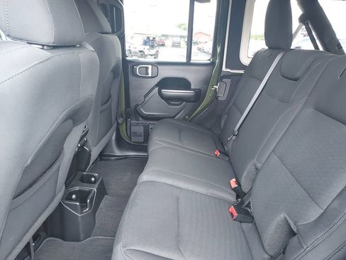 Used 2021 Jeep Wrangler Unlimited Sport AWD/4WD image 22