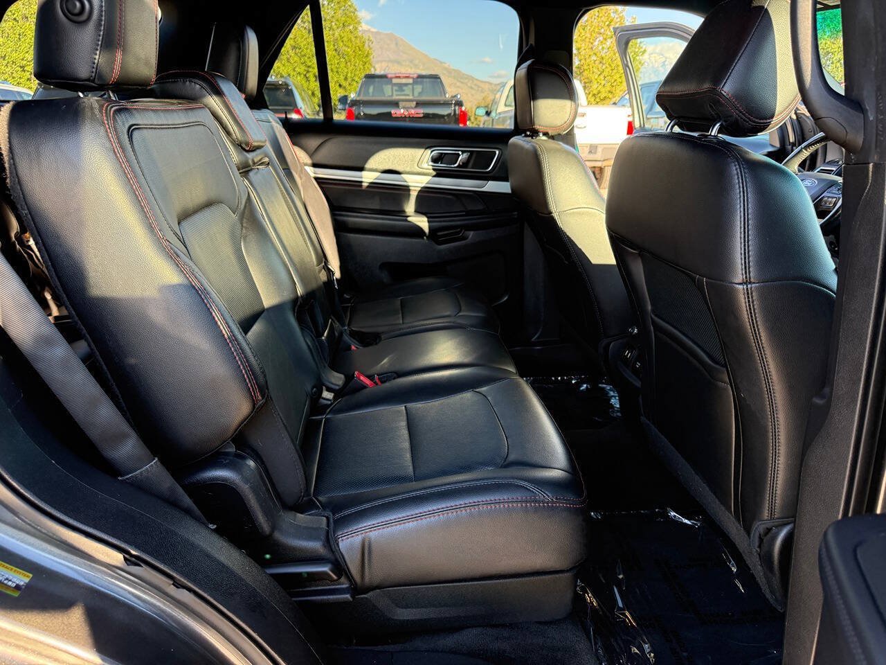 Used 2017 Ford Explorer Sport w/ Equipment Group 401A AWD/4WD image 23