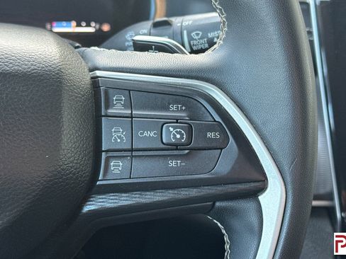 Used 2023 Jeep Grand Cherokee L Laredo w/ Trailer Tow Group (B) image 30