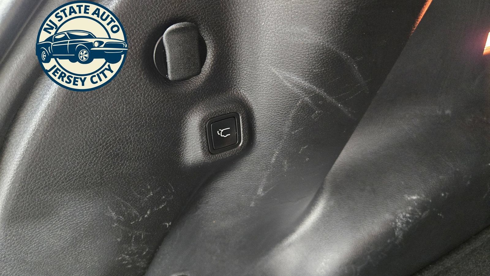 Used 2018 Jeep Compass Limited w/ Safe & Security Group AWD/4WD image 37