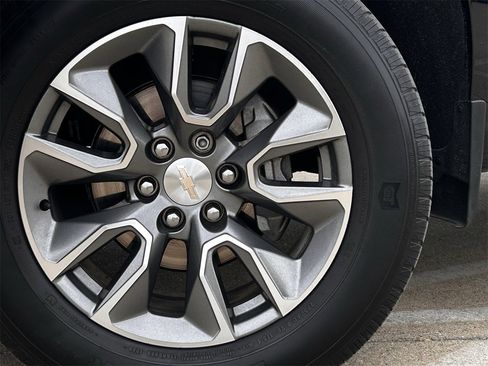 Used 2022 Chevrolet Silverado 1500 LT image 10