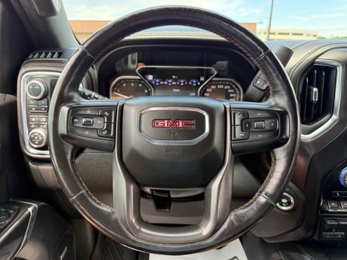 Used 2020 GMC Sierra 1500 AT4 w/ Technology Package AWD/4WD image 19