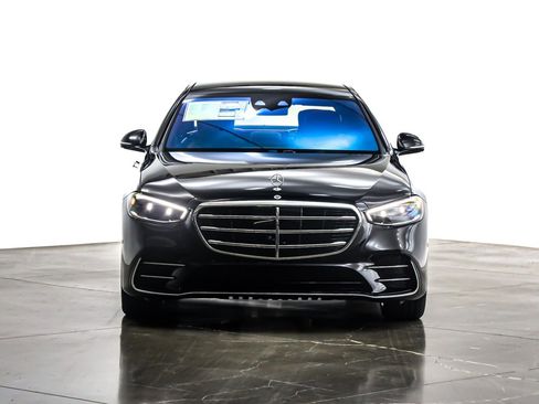 New 2026 Mercedes-Benz S 580 4MATIC Sedan image 2