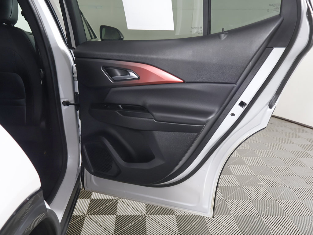 Used 2025 Chevrolet Equinox EV RS w/ Convenience Package II FWD image 31