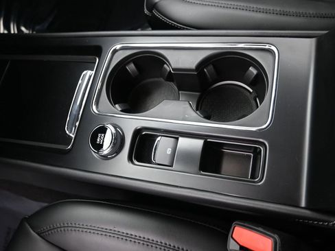 New 2026 Lincoln Corsair Premiere image 19