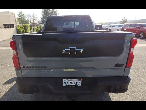 Used 2024 Chevrolet Silverado 1500 ZR2 w/ ZR2 Bison Edition AWD/4WD image 16