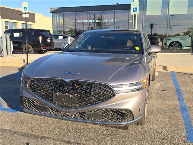 Used 2023 Genesis G90 3.5T AWD/4WD image 3