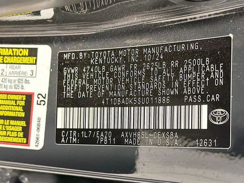 Certified 2025 Toyota Camry SE w/ Convenience Package AWD/4WD image 26