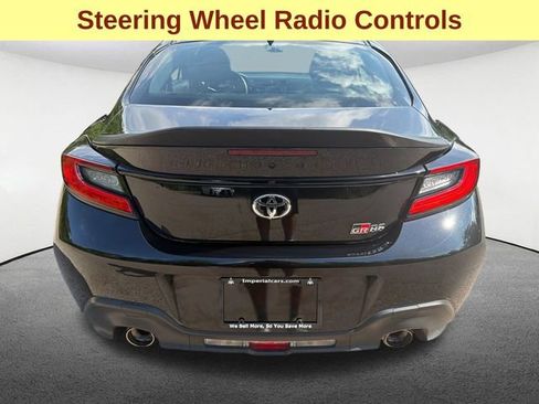 Used 2025 Toyota GR86 w/ ALL Weather Mat Package (TMS) RWD image 11