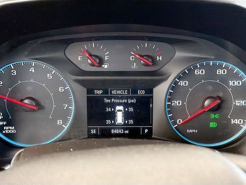 Used 2020 Chevrolet Equinox LS image 12