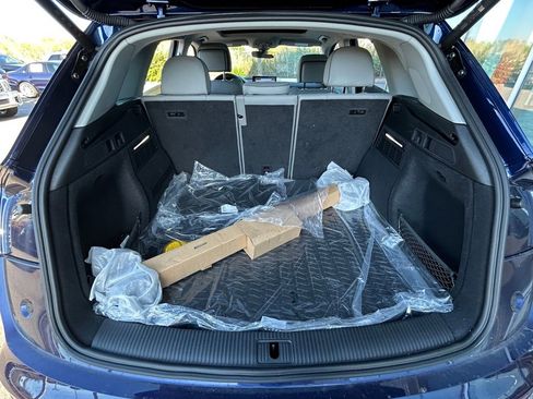 Used 2025 Audi Q5 Prestige image 60