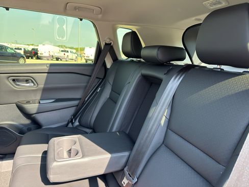 New 2026 Nissan Rogue SV w/ SV Premium Package image 34