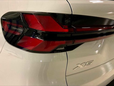 Used 2025 BMW X5 xDrive40i image 26