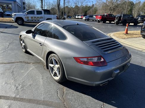 Used 2005 Porsche 911 Carrera image 7