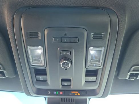 Certified 2024 Chevrolet Suburban Z71 image 34