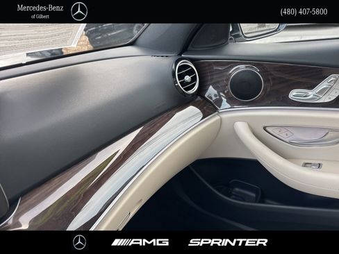 Used 2020 Mercedes-Benz E 350 Sedan image 23