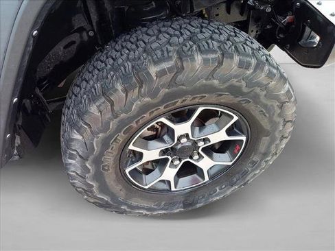 Used 2023 Jeep Wrangler Rubicon w/ Steel Bumper Group AWD/4WD image 10