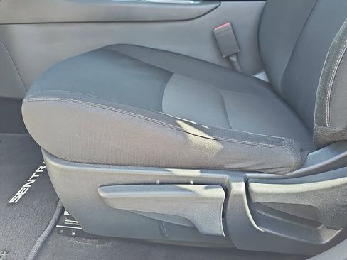 Used 2025 Nissan Sentra SV w/ All-Weather Package FWD image 27