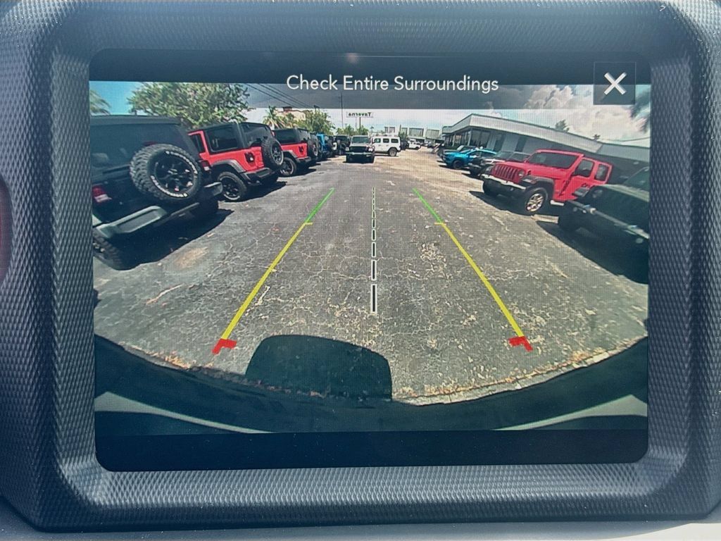 Certified 2023 Jeep Wrangler Rubicon w/ LED Lighting Group AWD/4WD image 15