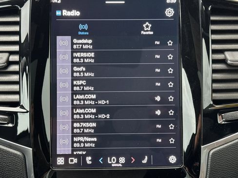 Used 2024 Volvo XC90 T8 Plus image 21