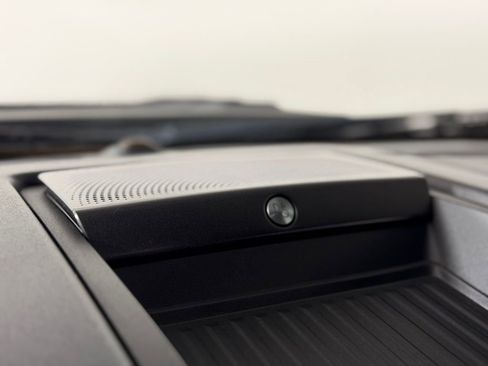 Used 2019 Ford F150 Raptor w/ Equipment Group 802A Luxury image 15