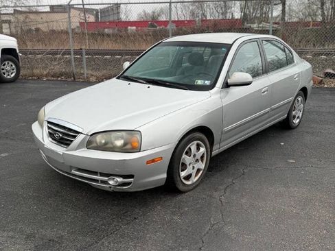 Used 2005 Hyundai Elantra GLS image 2